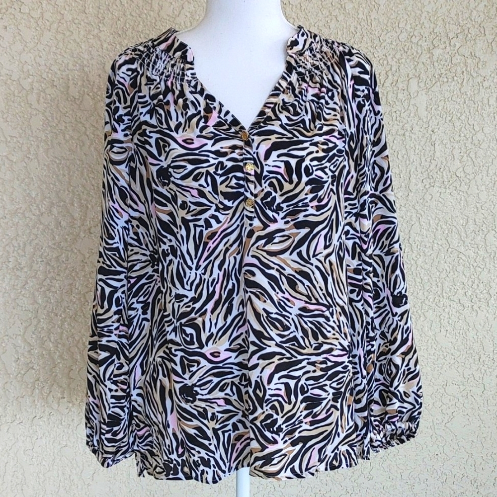 LILLY PULITZER, SIZE SMALL, ELSA SILK TOP, GREAT CONDITION! WORN 2X.